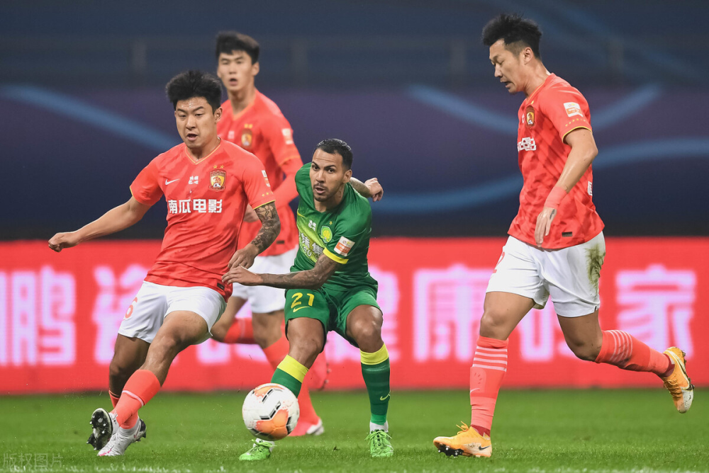 G2险胜TES,Xiaohu关键团战开团秒人峡谷大战半决赛,强势挺进下一轮 G2险胜TES,Xiaohu关键团战开团秒人峡谷大战半决赛,强势挺进下一轮