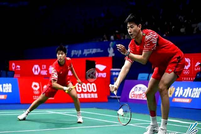 爆冷!羽毛球强队意外出局震惊全场的简单介绍 爆冷!羽毛球强队意外出局震惊全场的简单介绍