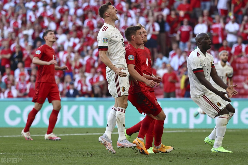 丹麦队横扫中国队，黄鸭组合点燃赛场