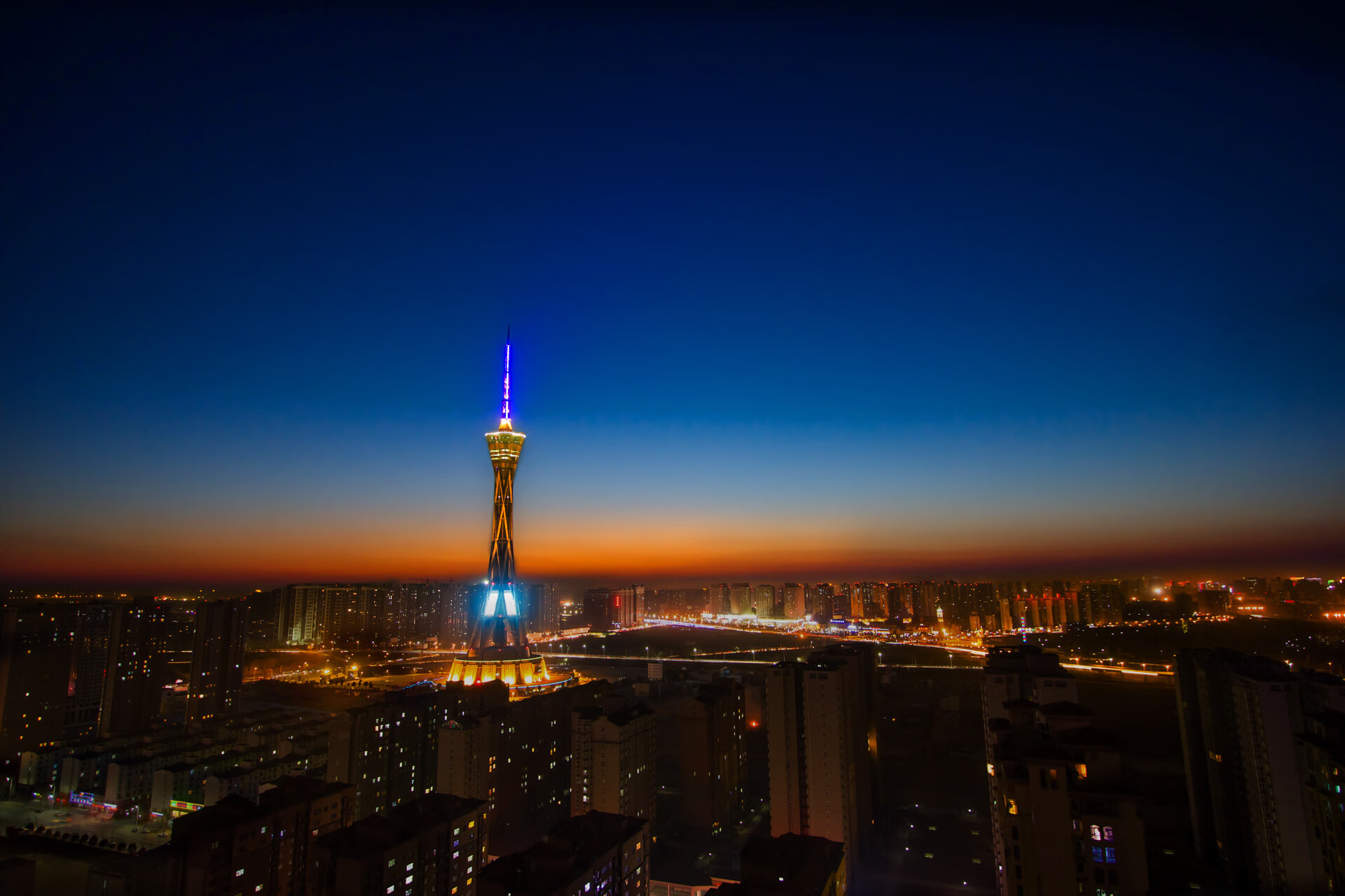 末节惊魂！马刺15分逆转锁定胜局，哈利伯顿带病砍三双救主