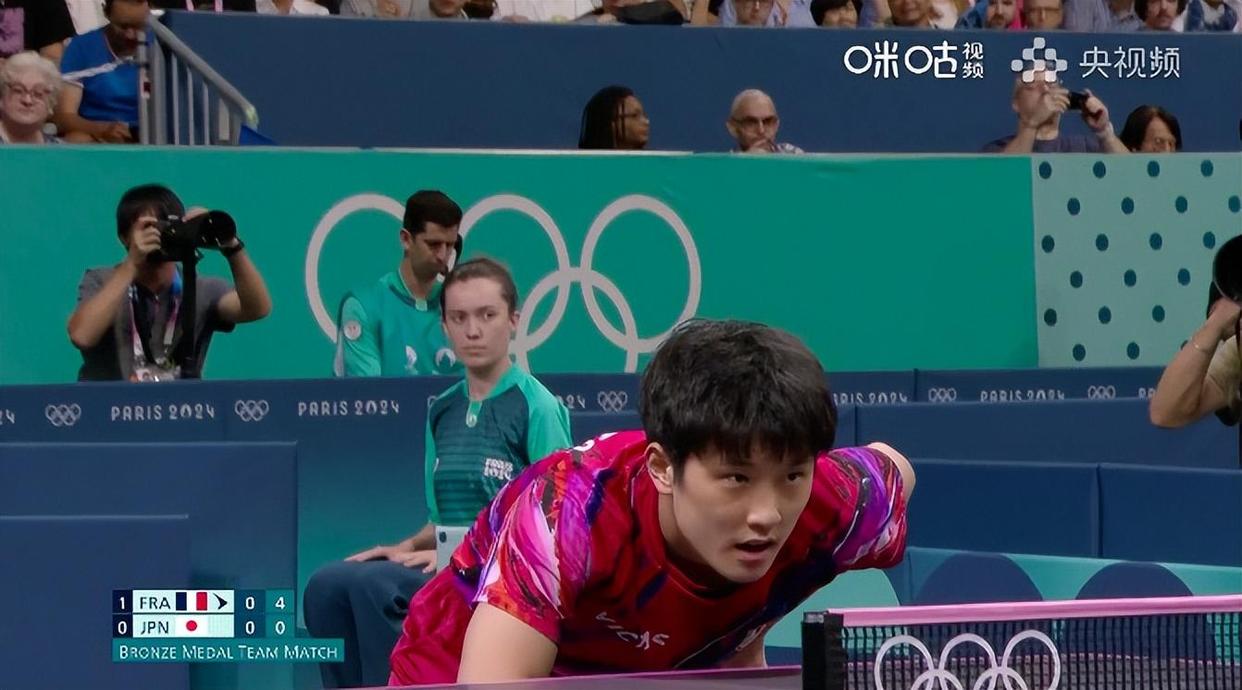 法国队力克中国队，张本智和点燃赛场
